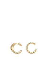 Goldfarbene Metallohrringe mit einem geschwungenen, offenen Design. Glatte Textur und polierte Oberfläche, die einen minimalistischen, zeitgenössischen Stil ausstrahlen.