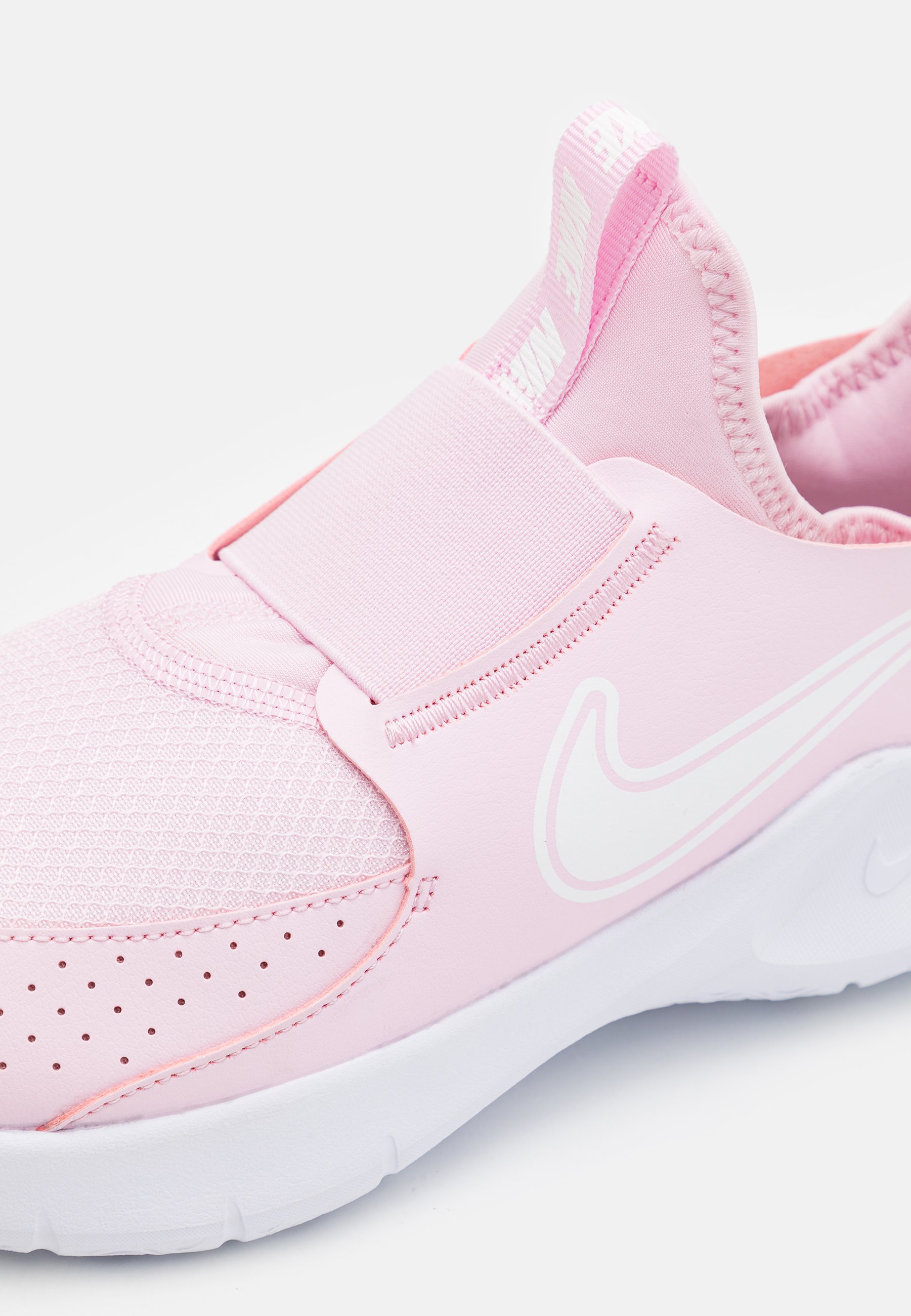 girls nike flex shoes