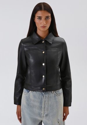 Giacca in similpelle - black