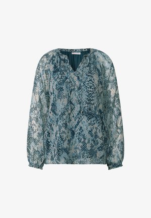 Blusa leggera e trasparente con stampa serpente blu e crema. Presenta un collo a V, maniche lunghe con polsini elastici e dettagli con cordoncino.