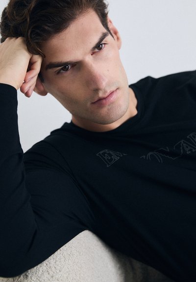 Emporio Armani Pyžamová súprava - black