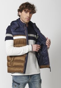 Koroshi Strukirani kaput - marron   brown