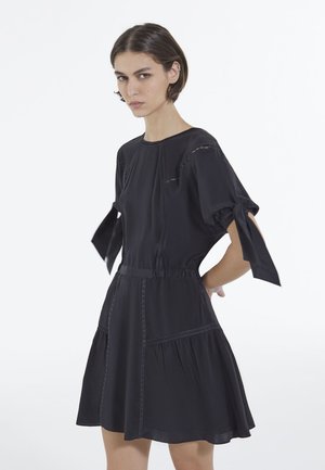 ROBE - Dienas kleita - black