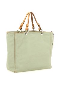 Borsa tote in pelle verde chiaro con manici intrecciati color nocciola fissati da anelli in argento, design minimalista, forma rettangolare e cuciture visibili.