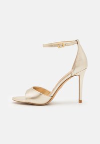 Valitud, gold