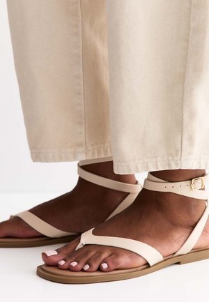 New Look, TOE POST WRAP AROUND  - Infradito - white