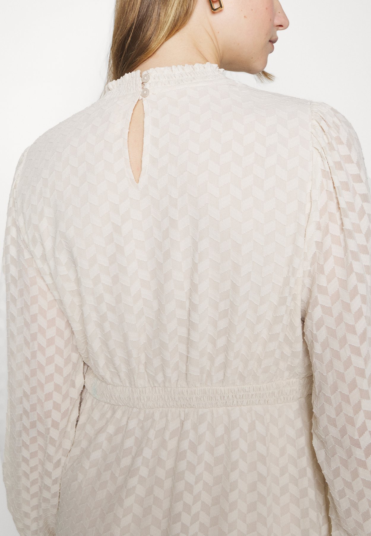 ONLEMMERY HIGHNECK DRESS