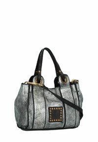Borsa realizzata in pelle grigia invecchiata con dettagli neri, caratterizzata da hardware dorato, design con borchie e doppie spalline.
