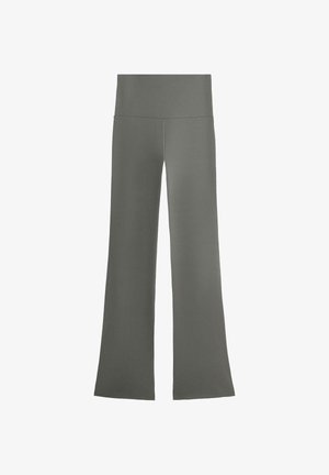 Pantalon taille haute, jambes larges, en gris uni avec une ceinture lisse, conçu pour le confort et une tenue décontractée.