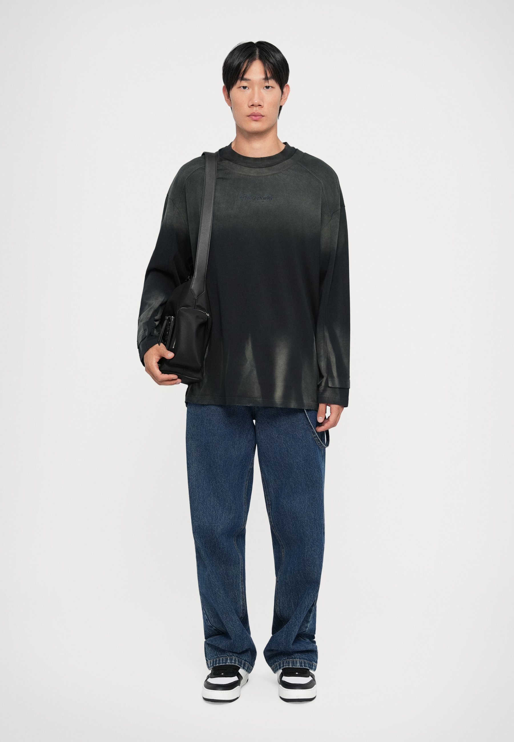トップス Feng Chen Wang Shirting Panelled Sweater Feng Chen Wang Long sleeved top - gradient navy blue/blue