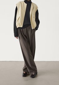 Massimo Dutti Liivi - yellow