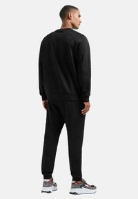 EA7 Emporio Armani COMPLETA SET - Tuta - nero
