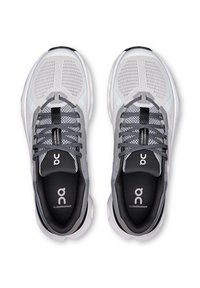 Thumbnail Image 3