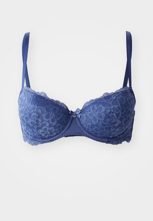 Blaue Spitzen-Bügell bra mit floralem Muster, satinierten Trägern und einer kleinen Schleifenakzent in der Mitte vorne. Weicher, texturierter Stoff.