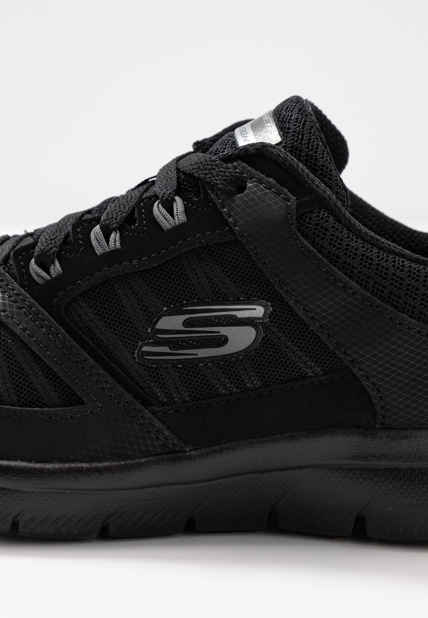 Skechers Sport SUMMITS Joggesko black Zalando.no Skechers Wide Fit SUMMITS Joggesko black Zalando.no