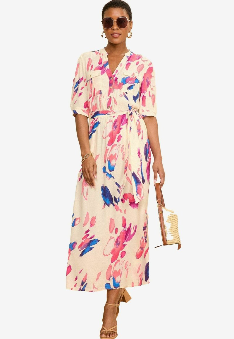 Love & Roses REGULAR FIT - Denné šaty - ivory white animal