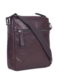 Borsa a tracolla in pelle marrone con tasca anteriore con zip, tracolla in tessuto regolabile e superficie liscia. Presenta un dettaglio logo discreto.