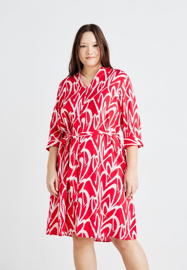 CAROLIVERA 3/4 KNEE AOP - Shirt dress