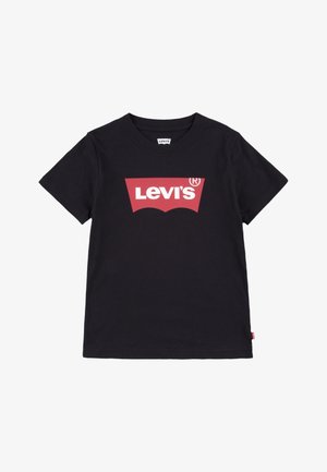 Čierne bavlnené tričko s červeným grafikou loga Levi's. Štandardný okrúhly výstrih a krátke rukávy, s tkanou štítkom na boku.