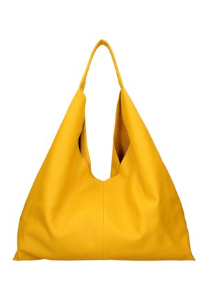 Hellegelbe Ledertasche mit einem einzelnen Riemen und einer weichen, lässigen dreieckigen Form, präsentiert vor einem weißen Hintergrund.