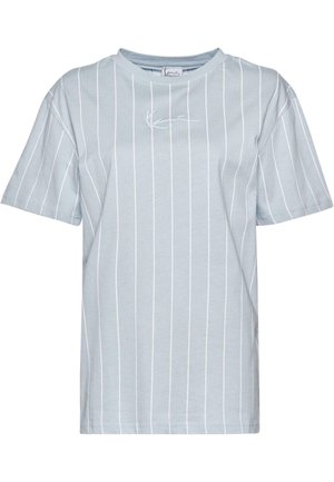 Karl Kani SMALL SIGNATURE PINSTRIPE OS - Marškinėliai su spaudiniu - lightblue white