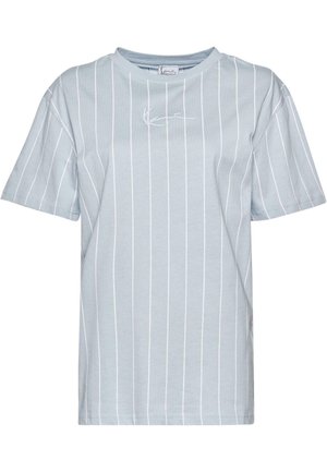 Karl Kani SMALL SIGNATURE PINSTRIPE OS - T-shirt z nadrukiem - lightblue white