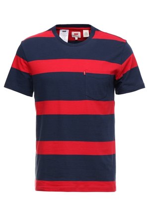 T-shirt z krótkim rękawem i okrągłym dekoltem, z szerokimi poziomymi czerwono-granatowymi paskami oraz małą kieszonką na lewej piersi.