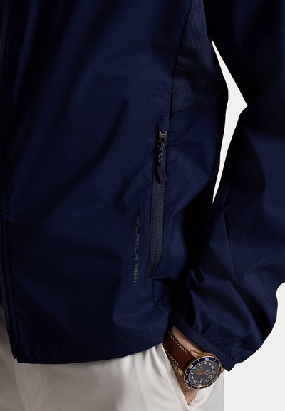 Polo Ralph Lauren PACKABLE HOODED JACKET - Neperpučiamoji striukė - refined navy