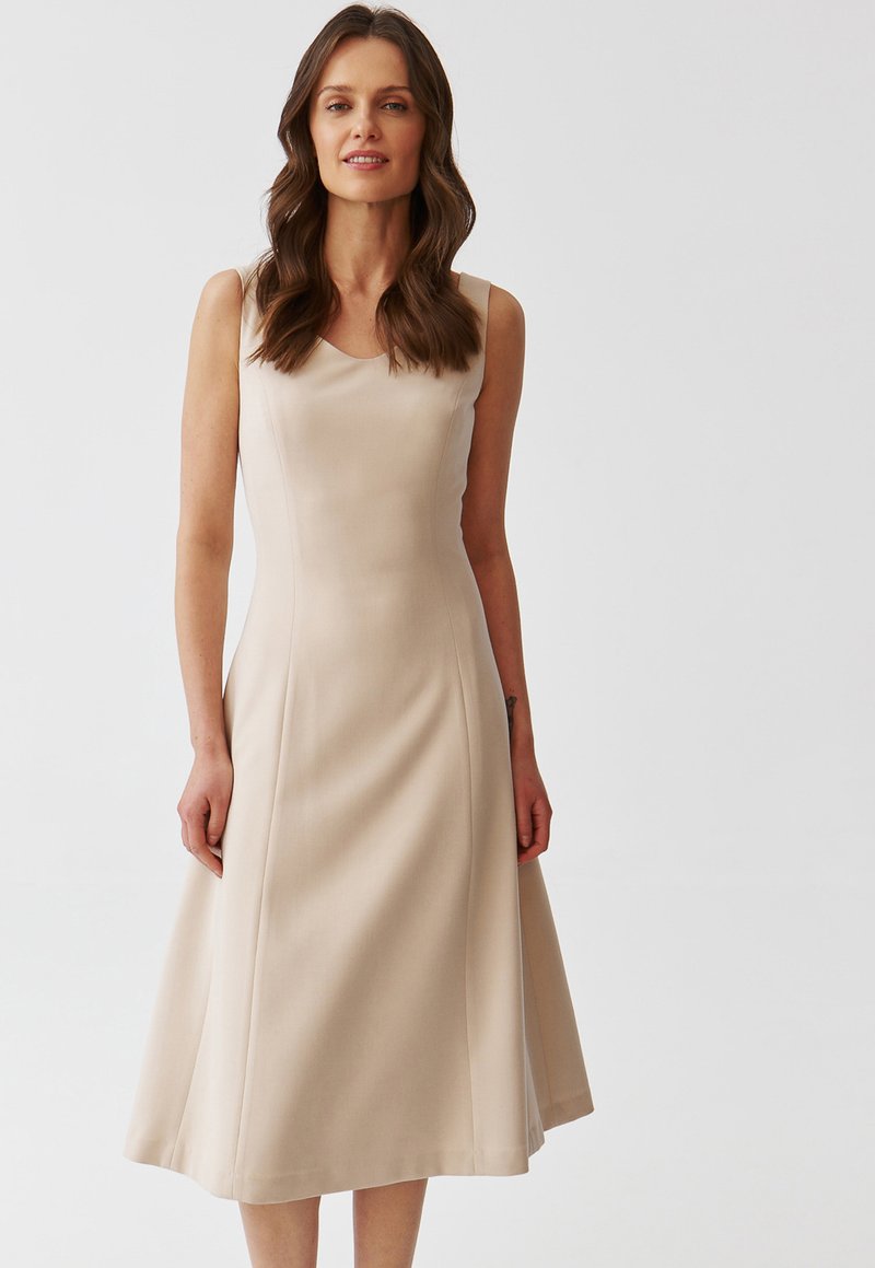 TATUUM - OMKI - Freizeitkleid - beige, Vergrößern