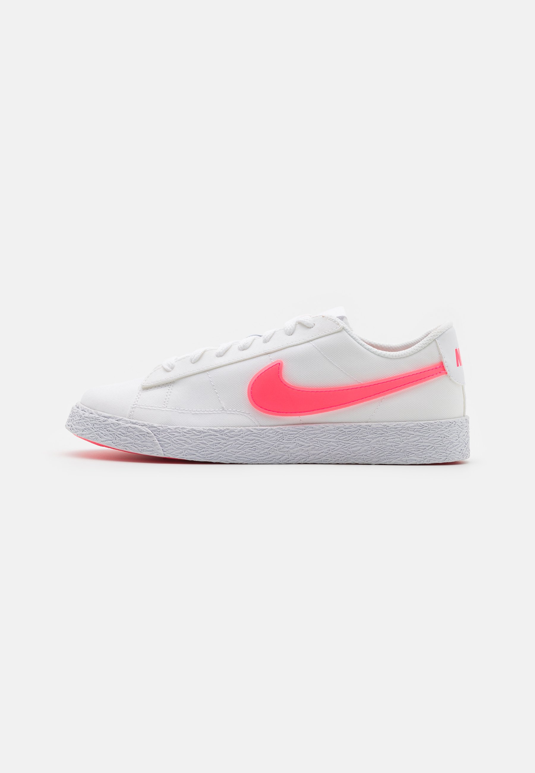 Nike Sportswear BLAZER POP - Sneaker low - white/racer pink/rush pink/weiß  - Zalando.at