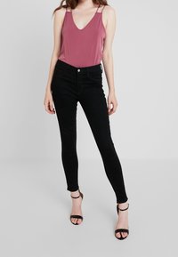 Vero Moda Top - light pink