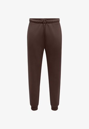 Bruine joggingbroek met elastische tailleband en trekkoord, taps toelopende pijpen en geribbelde boorden bij de enkels op een witte achtergrond.