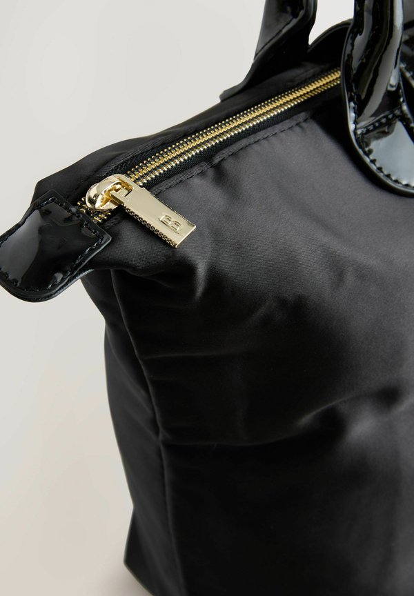 BACK TO SCHOOL BOW BLACK – Handtasche