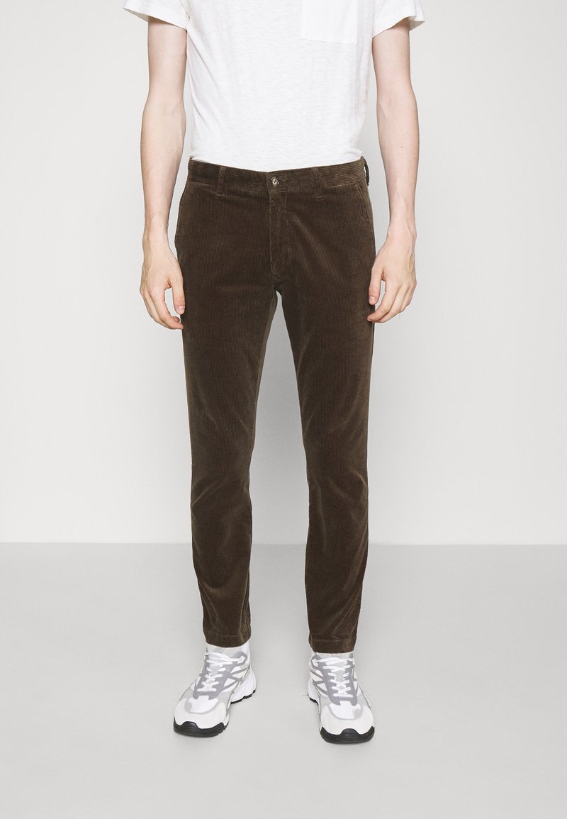 NN.07 Spodnie materiałowe