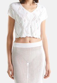 United Colors of Benetton Triko s potiskem - white