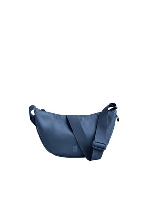 Kompaktowa granatowa torebka na ramię z regulowanym paskiem i zapięciem na suwak, z logo "GOT BAG", przedstawiona na białym tle.