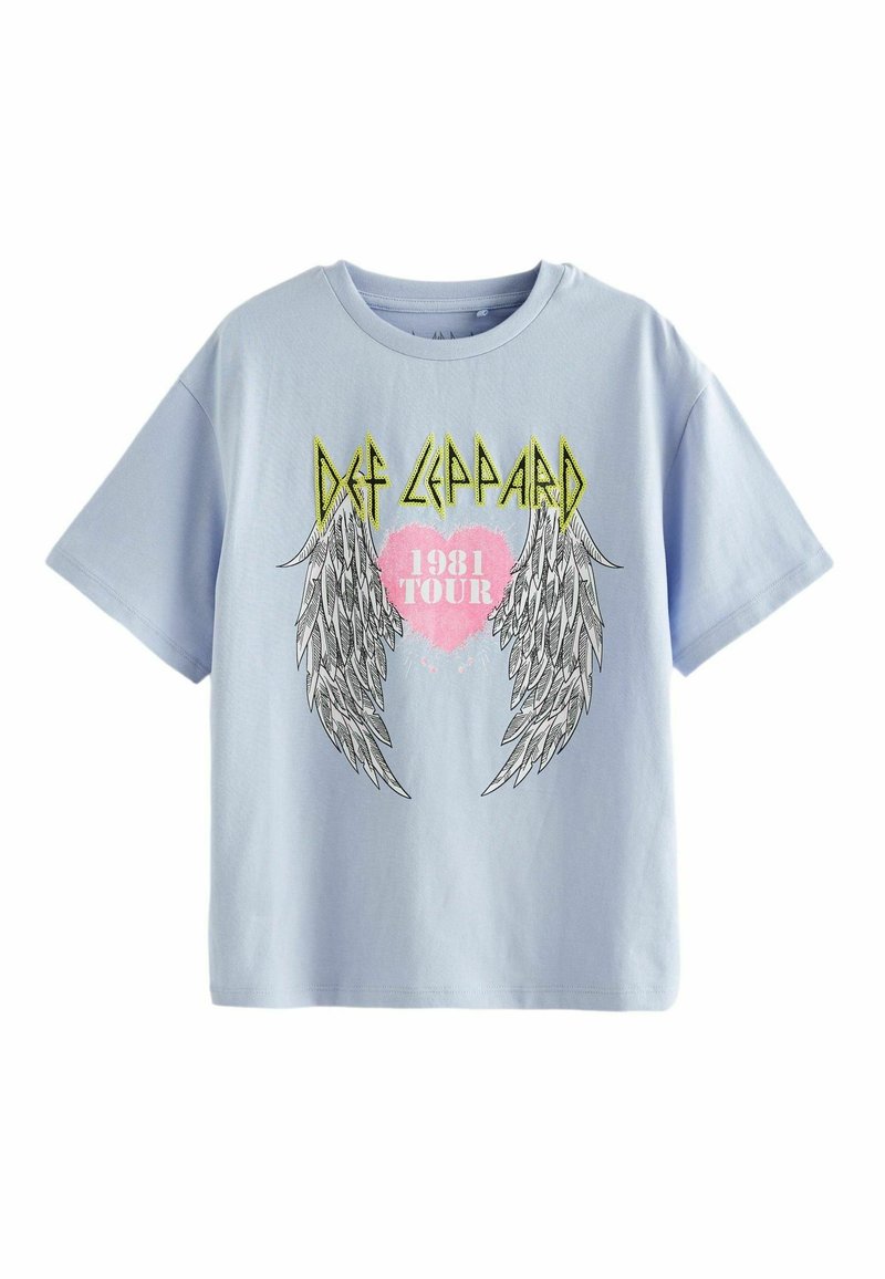Jasnoniebieska bawełniana koszulka z krótkim rękawem, z okrągłym dekoltem, z graficznym nadrukiem skrzydeł i napisem "Def Leppard 1981 Tour" w kolorze żółtym i różowym.