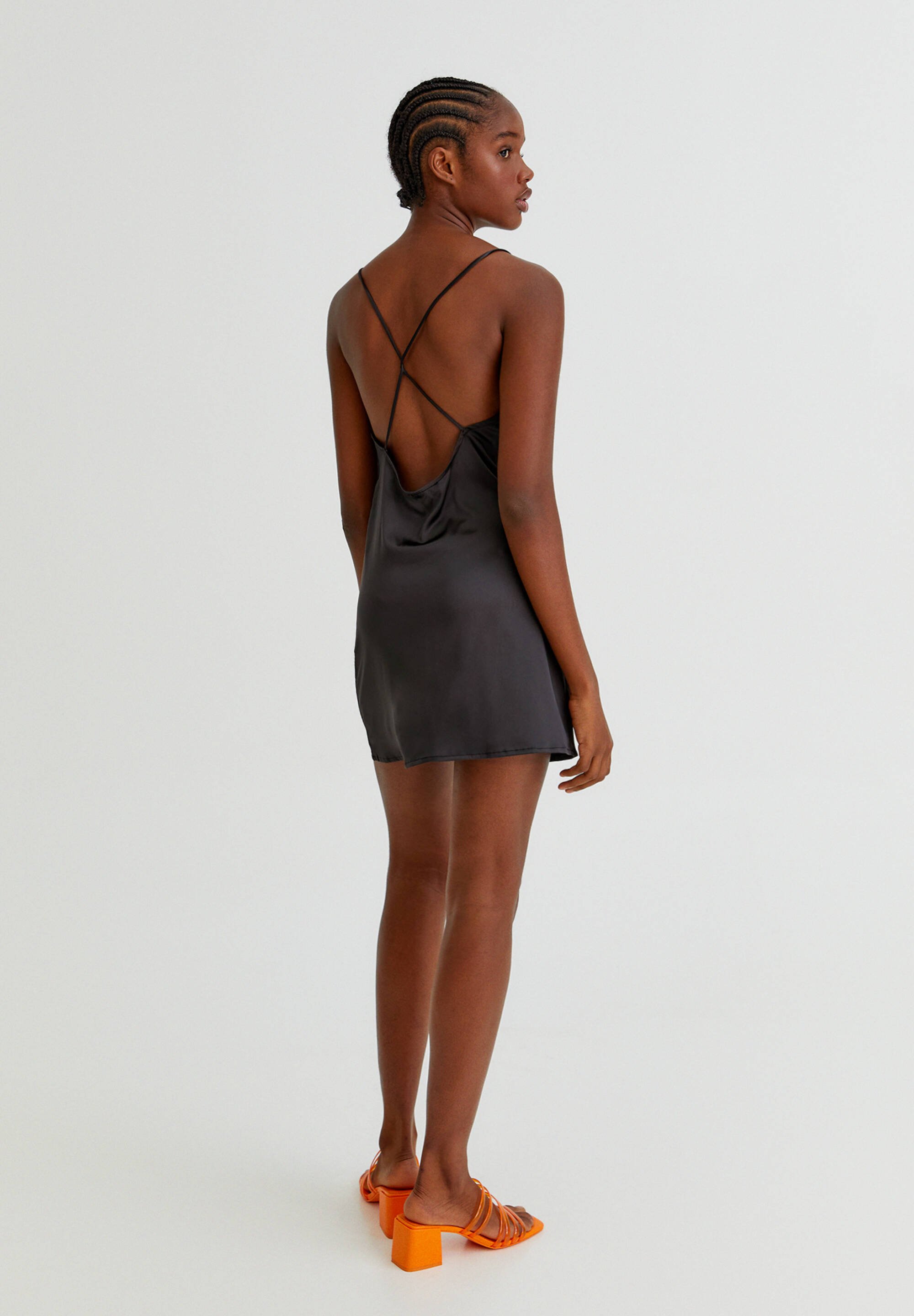 robe soirée pull and bear