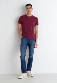 Levi's® GRAPHIC TEES 3 PACK - Pamata T-krekls - white/burgundy/grey