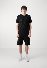 BOSS - T-shirt z nadrukiem