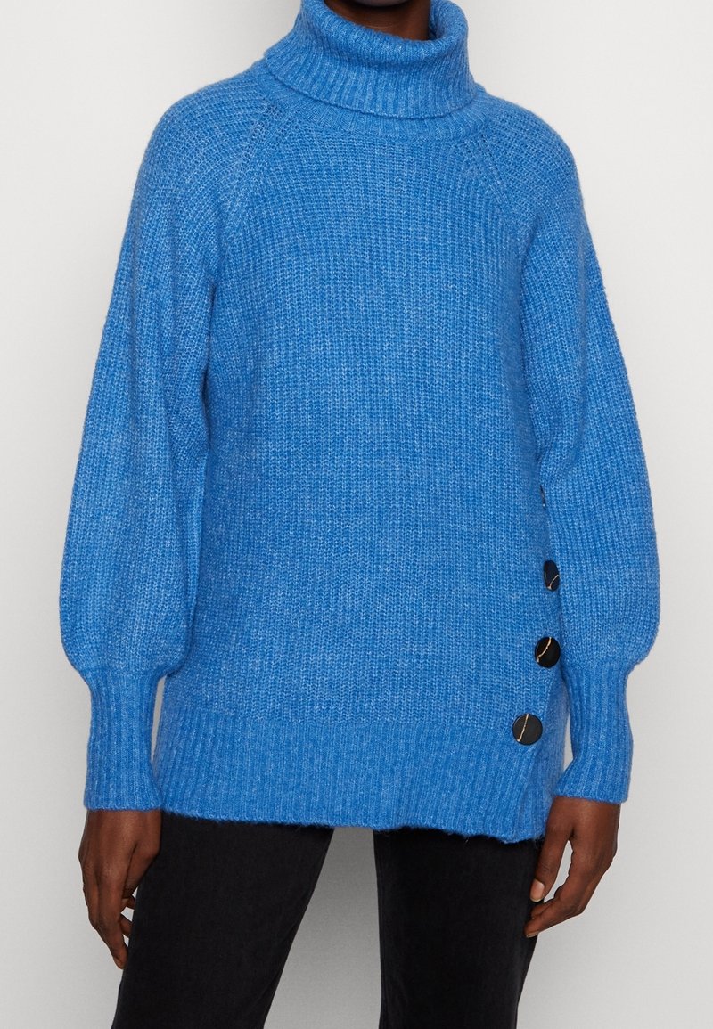 Freequent Stickad tröja - blue