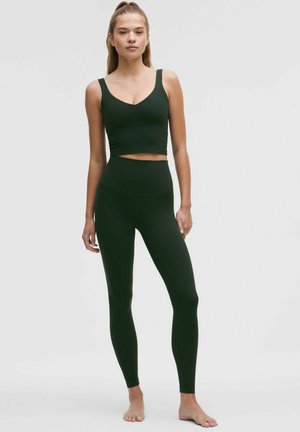 Top - rainforest green