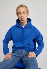 Carhartt WIP HOODED CHASE - Felpa - acapulco blue