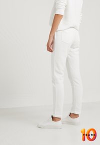 J.CREW Träningsbyxor - off-white