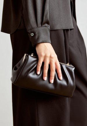 Anna Field Psanko - black