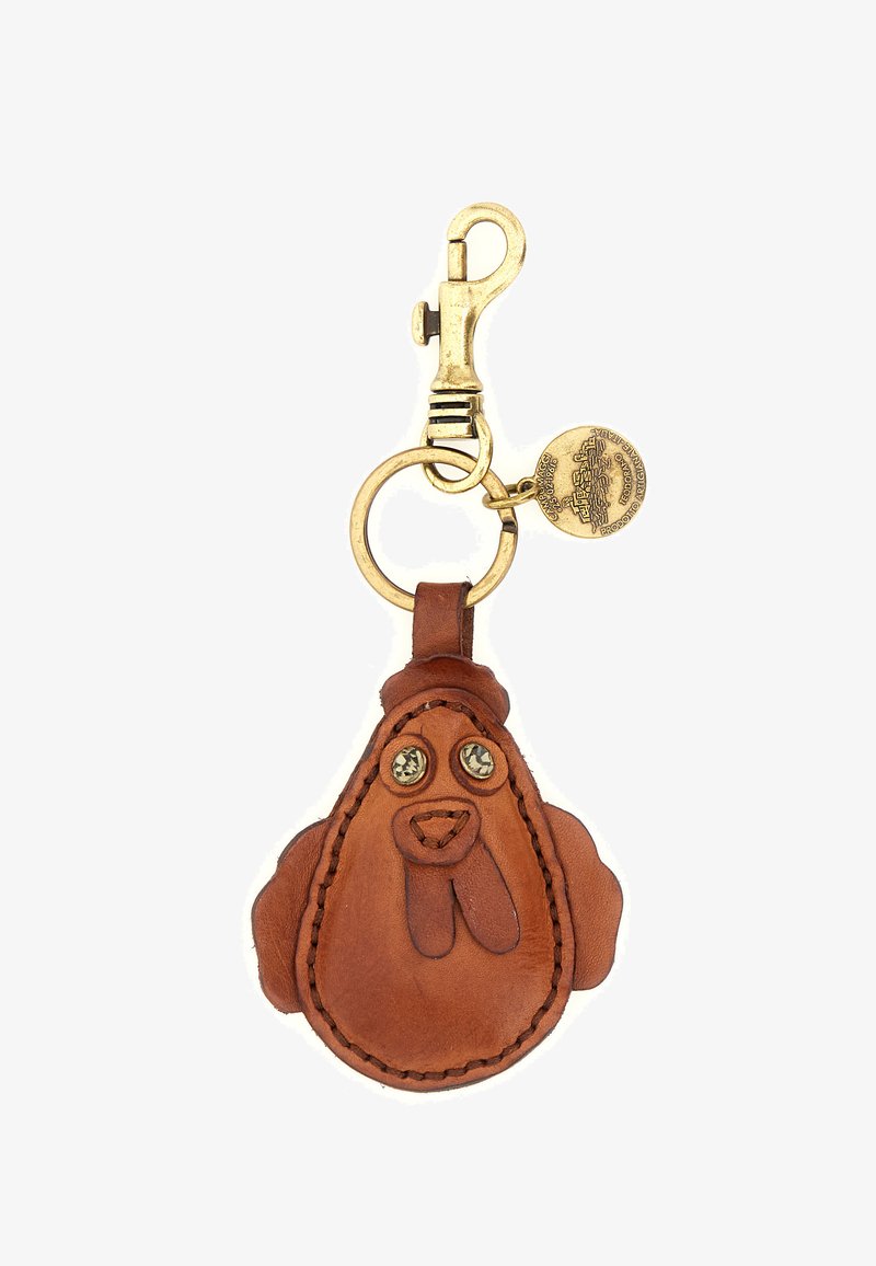 Portachiavi in pelle a forma di gallina, di colore marrone, con moschettone in ottone e targhetta decorativa in metallo. Presenta dettagli cuciti e occhi a bottone.
