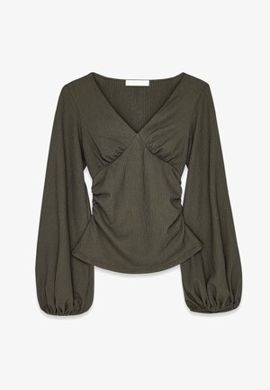 Oliiviroheline tekstuuriga pluus pikade puhvsevarrukatega, V-kaelus, riidest bodice ja kergelt laienev äär.