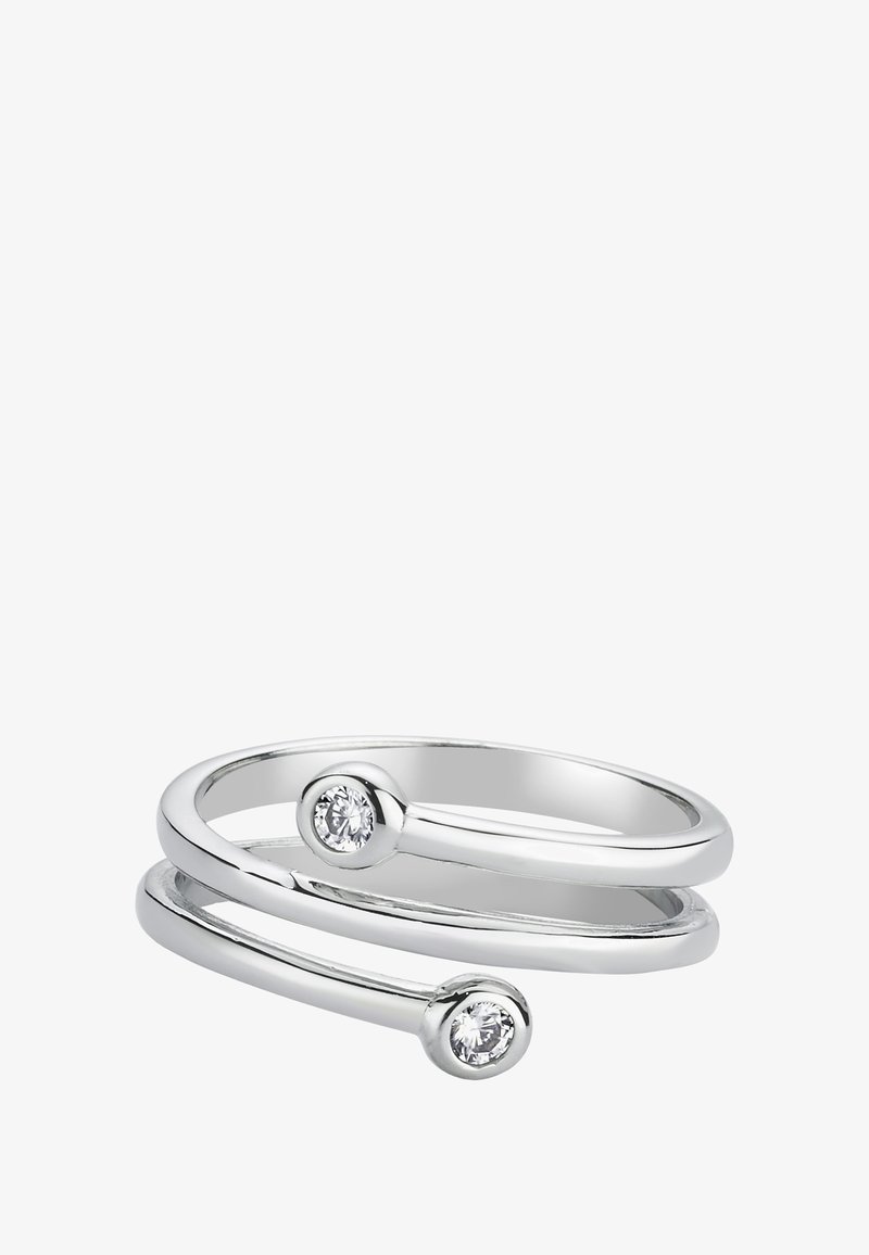 Bague double en argent avec deux sertissages circulaires, chacun présentant une pierre précieuse ronde et transparente. Finition lisse et polie avec un design minimaliste.