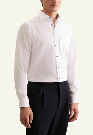 KENT PATCH5 - Camisa elegante - weiß