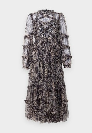 Maxi šaty s priesvitnou čiernou a béžovou tkaninou s motívom listov. Ruchované detaily a dlhé, naberané rukávy.